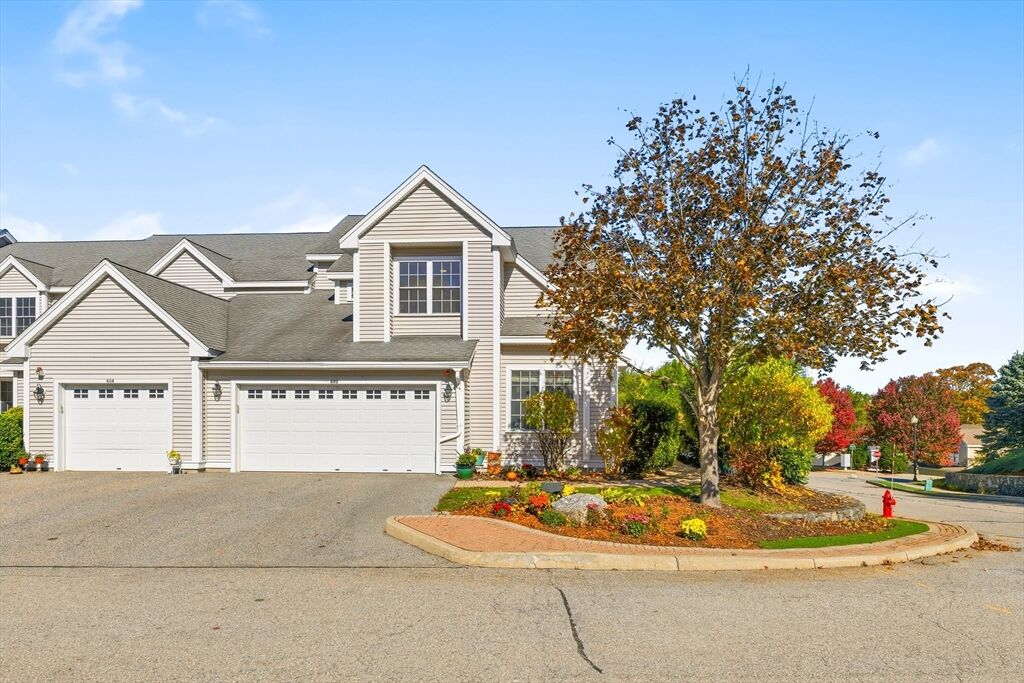 Property Photo: 602 Devenwood Way 602 MA 01510