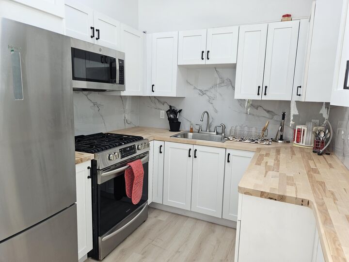 Property Photo:  28 Hermon Hill Co  VI 00820
