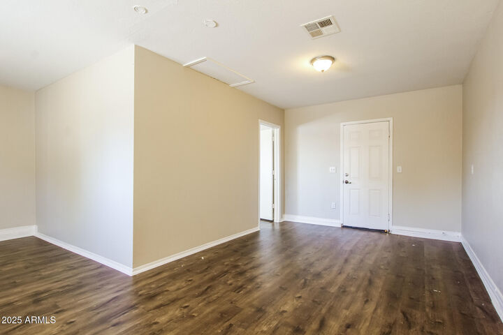 Property Photo:  7130 W Merrell Street  AZ 85033