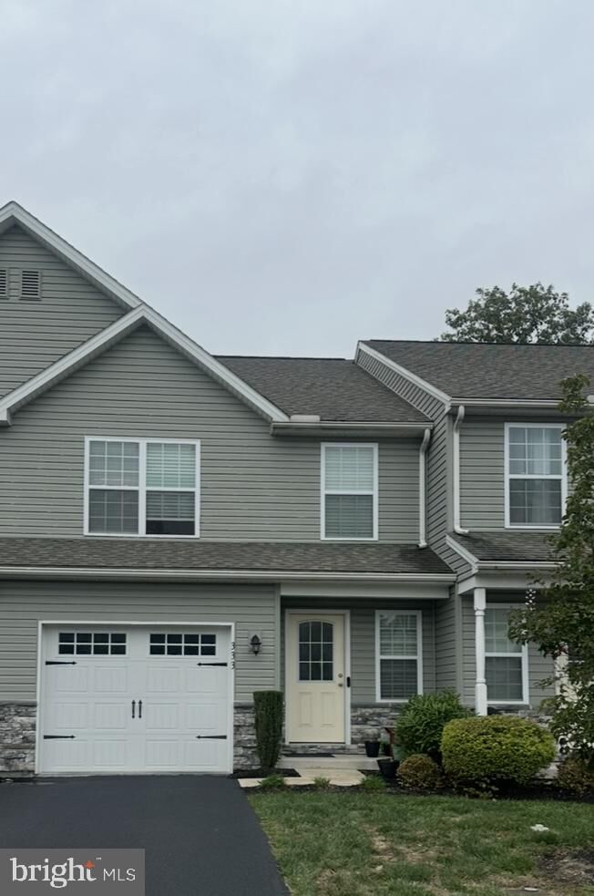 333 Briar Ridge Circle  Enola PA 17025 photo
