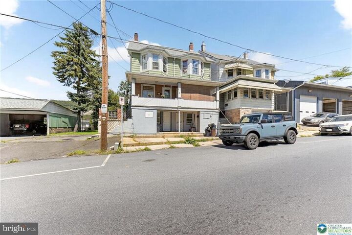 361 W Patterson Street  Lansford PA 18232 photo