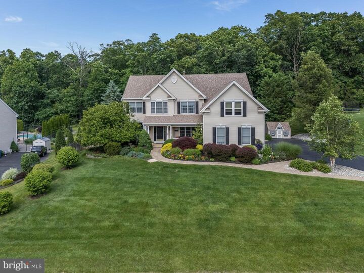 Property Photo:  10 Pheasant Drive  NJ 08551