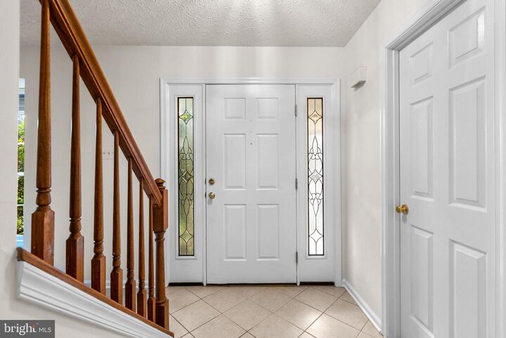 Property Photo:  4 Romney Court  MD 21117