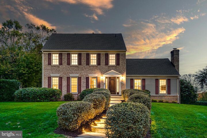 Property Photo:  1332 Carpers Farm Way  VA 22182 