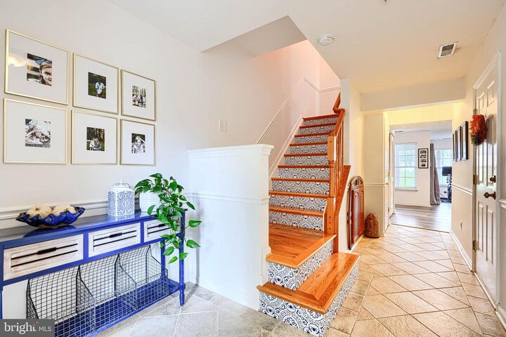 Property Photo:  2103 Mardic Drive  MD 21050