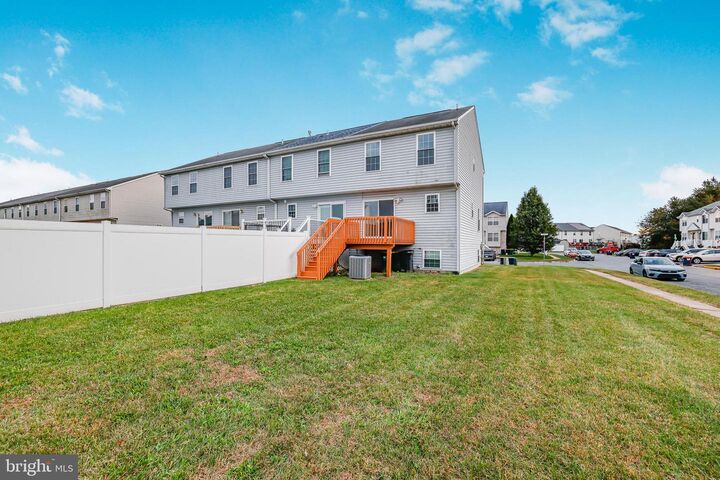 Property Photo: 138 Rosie Drive DE 19709