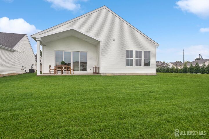 Property Photo:  43 Brewer Way 31  NJ 08536