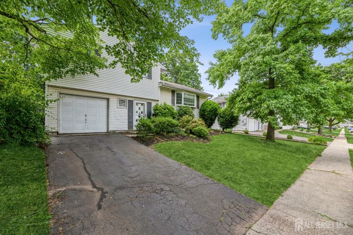 Property Photo:  28 Price Drive  NJ 08817