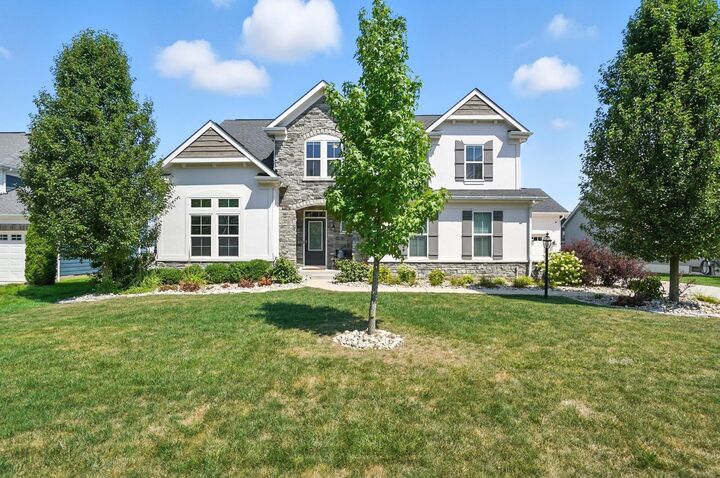 6381 Streamside Drive  Galena OH 43021 photo