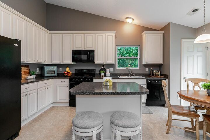 Property Photo:  6036 Carlatun Street  OH 43081 