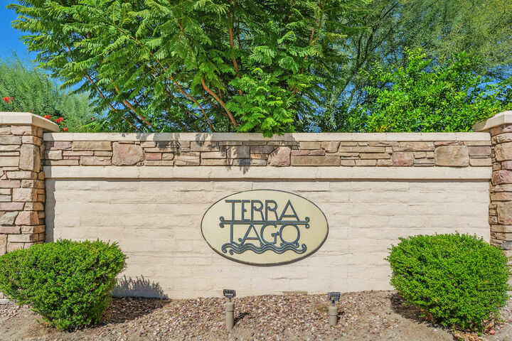 Property Photo: 84303 Eremo Way CA 92203