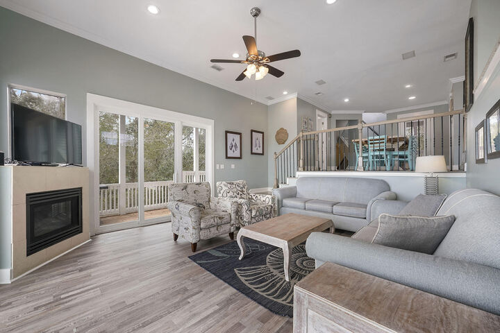 Property Photo: 65 Kokomo Row FL 32541