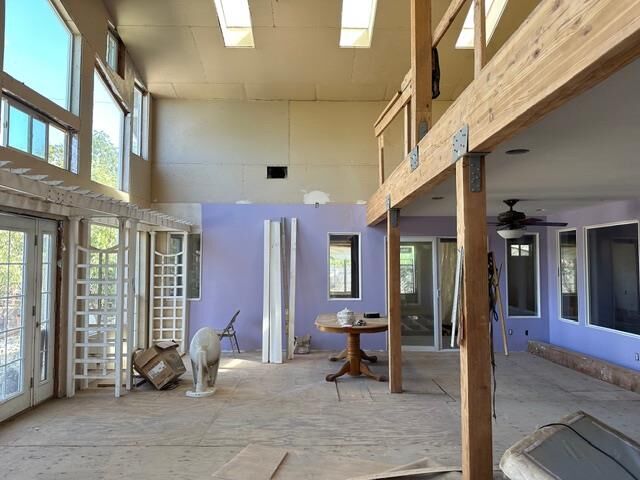 Property Photo:  413 S 5th Street  CA 93625 