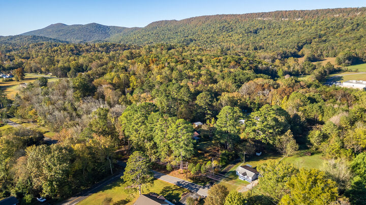 Property Photo: 304 John Thompson Road GA 30725