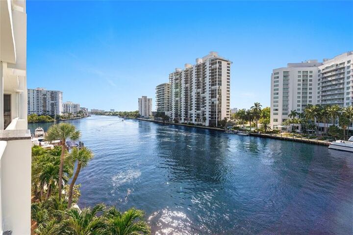 2800 E Sunrise Blvd 5C  Fort Lauderdale FL 33304 photo