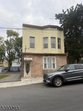 Property Photo:  242 N Day St  NJ 07050 