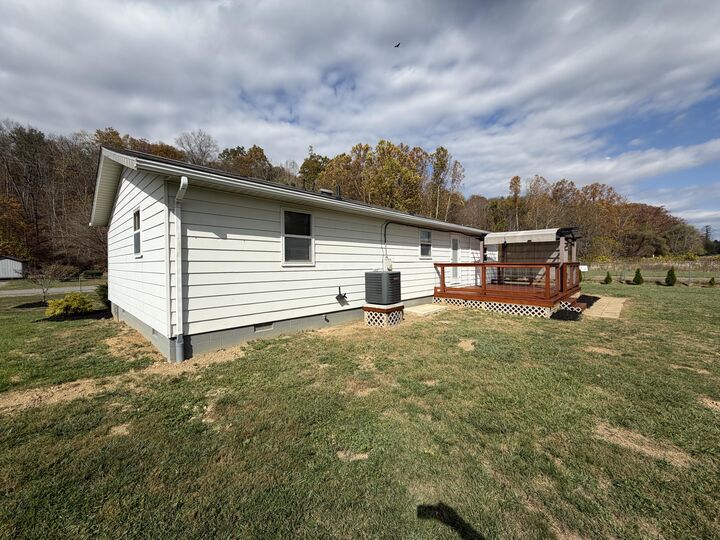 Property Photo:  200 Forren Ln  WV 24986