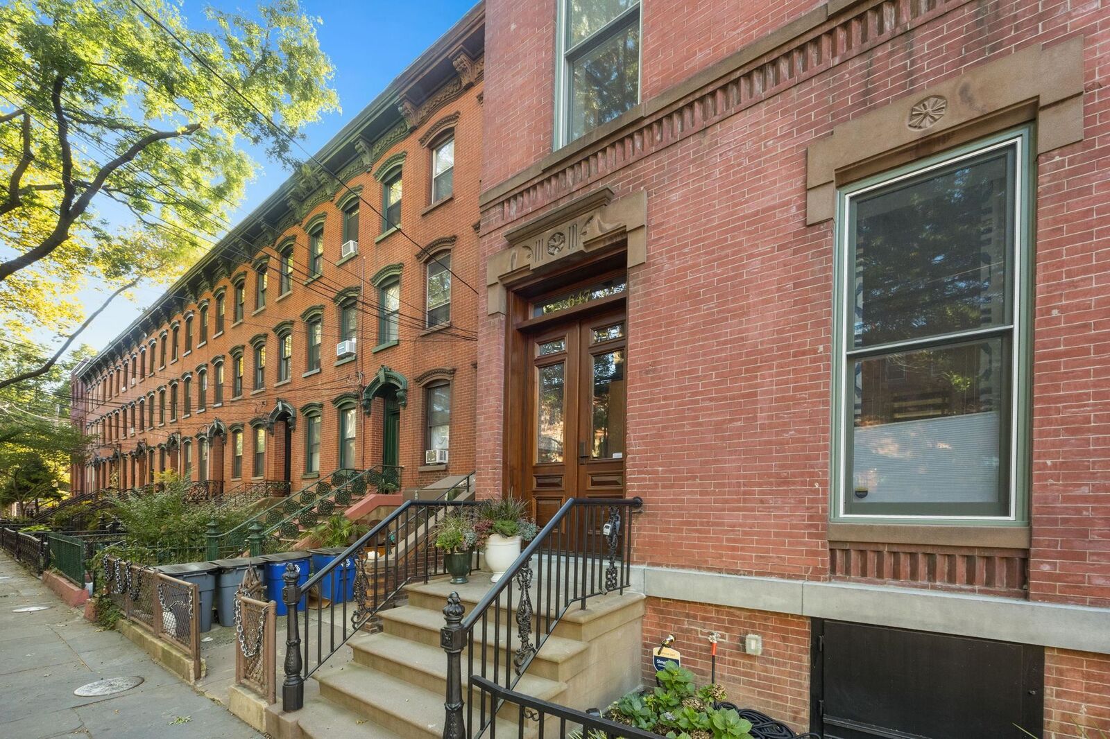 Property Photo:  647 Jersey Ave Ph  NJ 07302