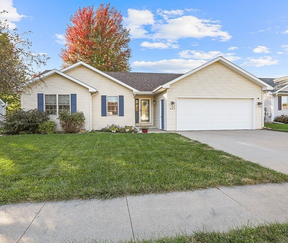 Property Photo:  603 E 15th Street  IA 50219