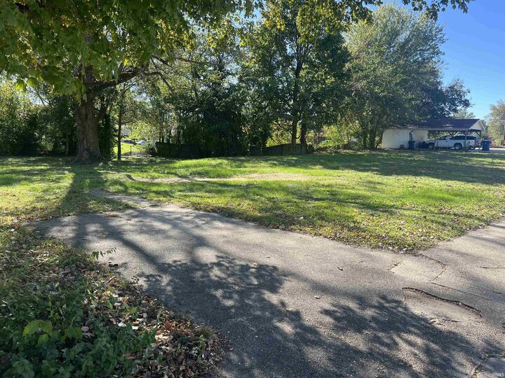 117 Centennial Avenue  Boonville IN 47601 photo