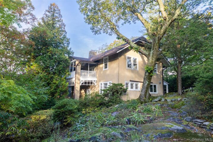 Property Photo:  65 Circle Drive  NY 10706