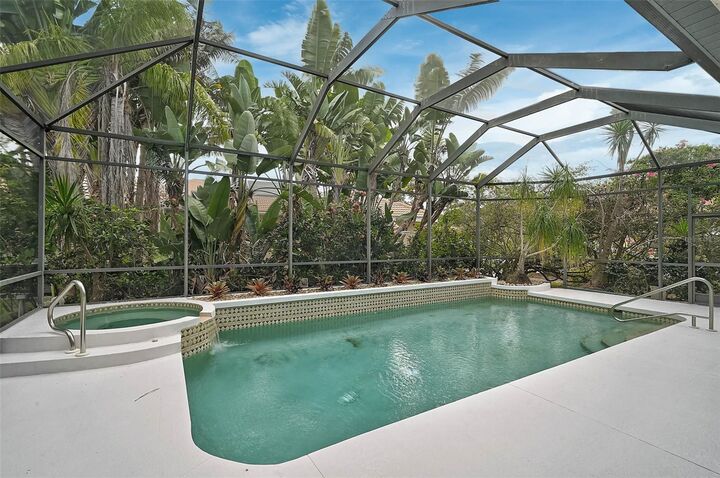 Property Photo:  903 Tranquility Circle  FL 34229 