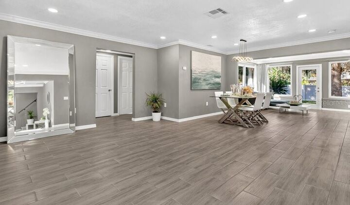 Property Photo: 546 Lake Como Circle FL 32803