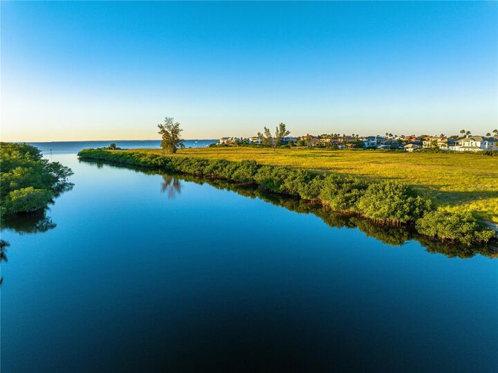 Property Photo: Lot 16 Hammock Bay FL 33572