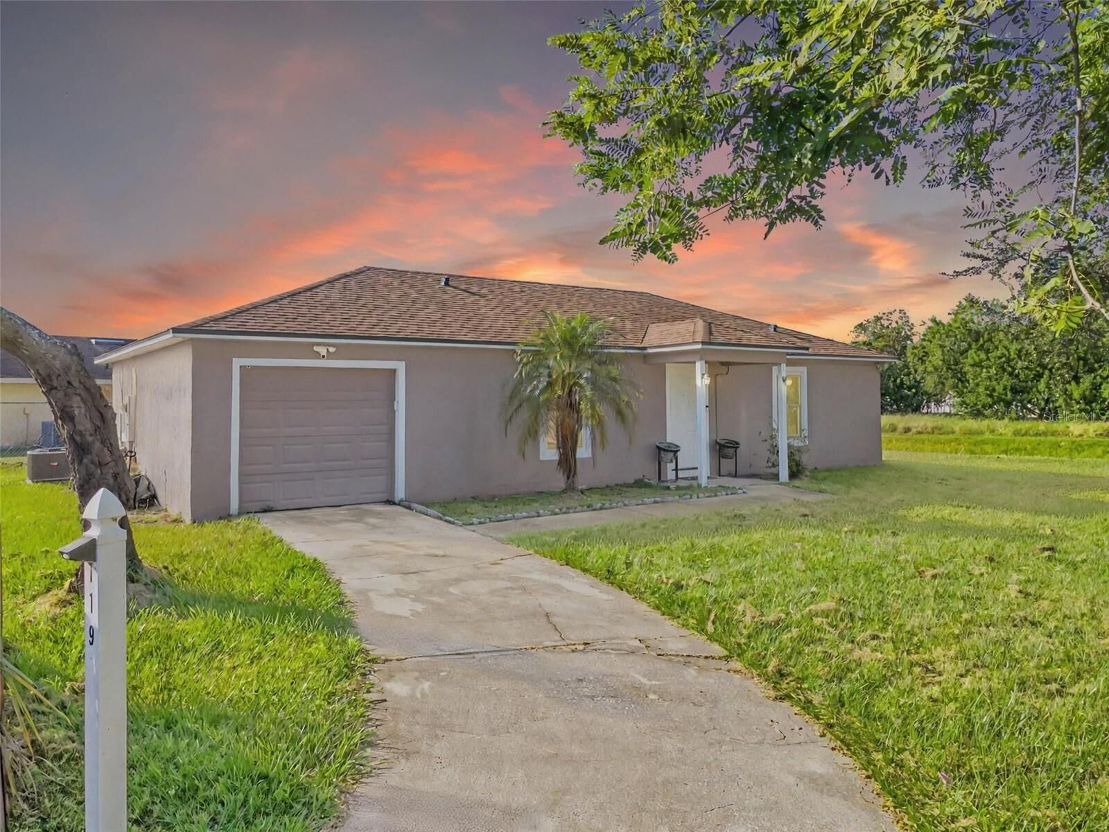 Property Photo:  119 Anzio Drive  FL 34758 