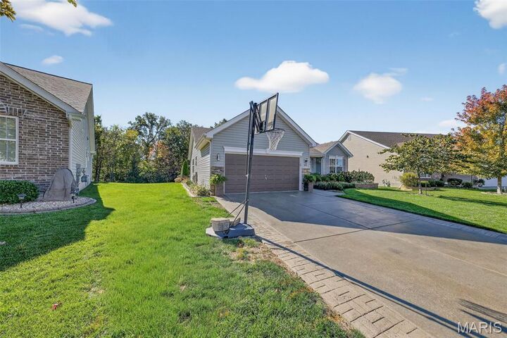 Property Photo:  490 Pleasant Breeze Drive  MO 63385