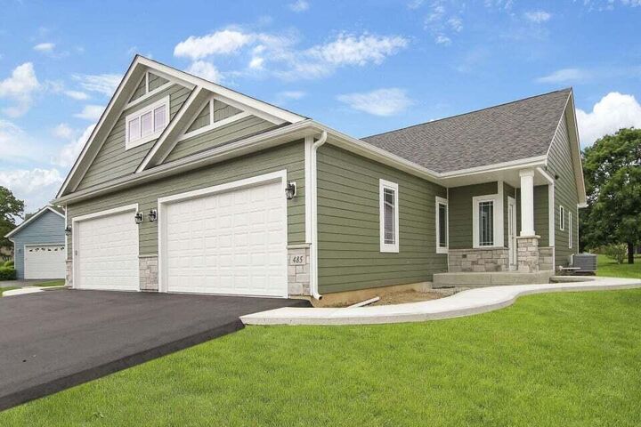 Property Photo:  610 Tindalls Nest -  WI 53181