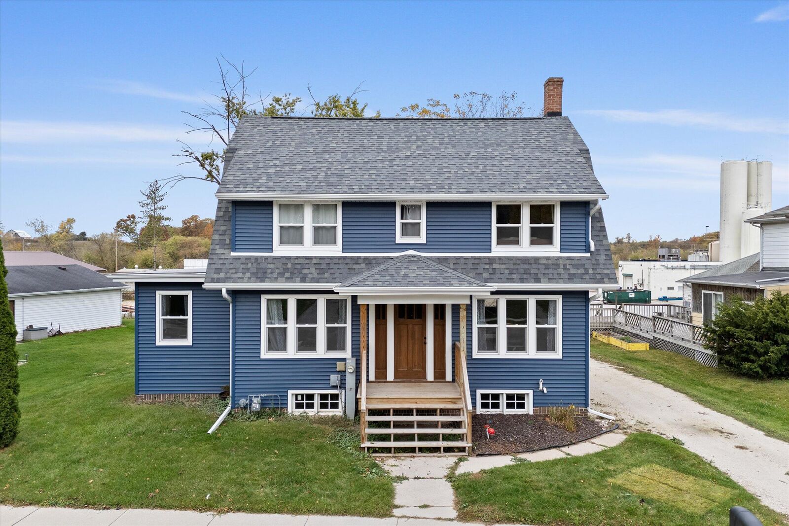 Property Photo:  217 Wisconsin St  WI 53001 