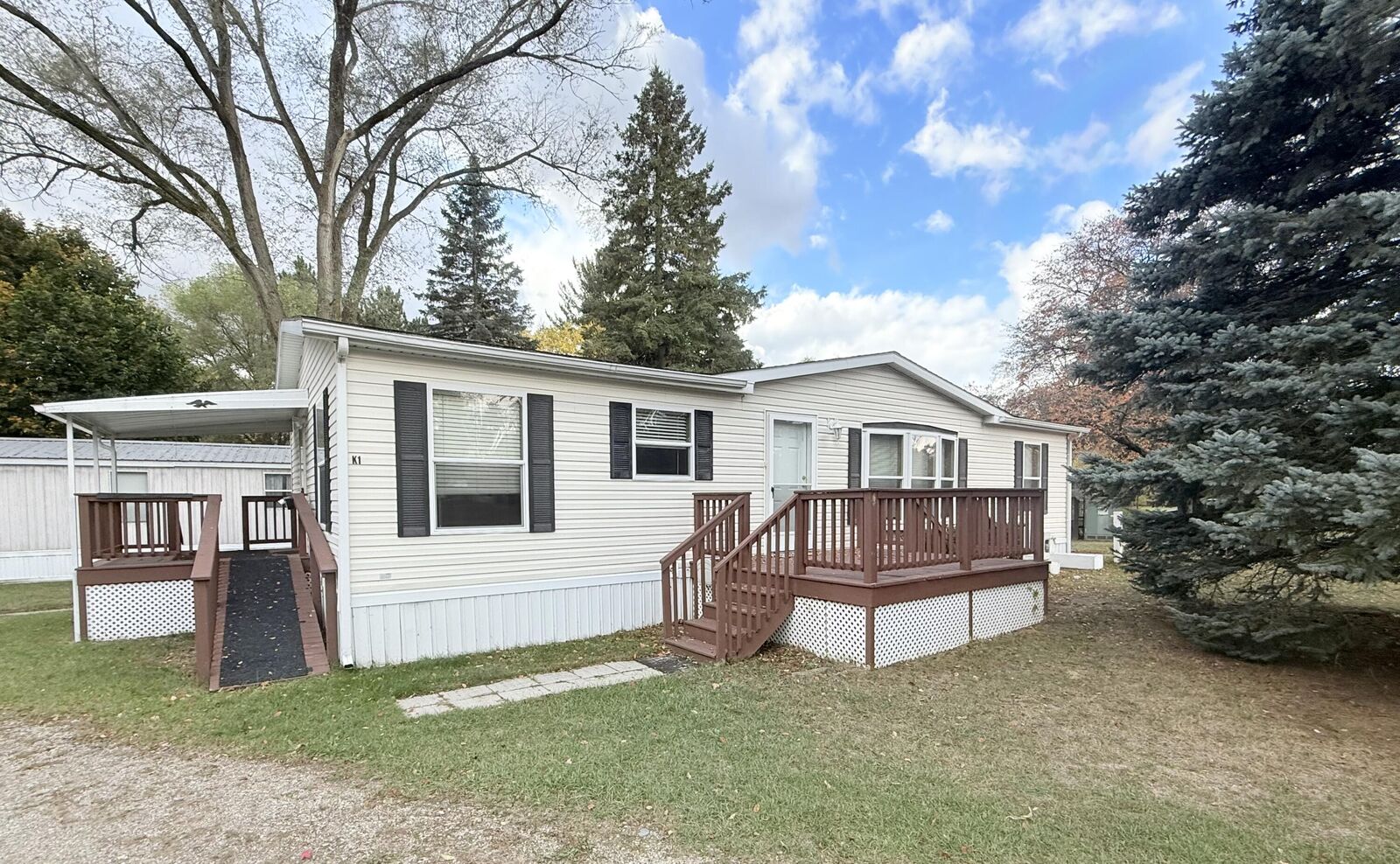 Property Photo:  606 Bjornson Street  MI 49307 
