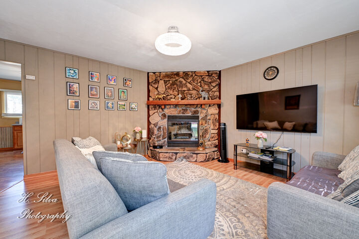 Property Photo: 117 Marryat Place IL 60107