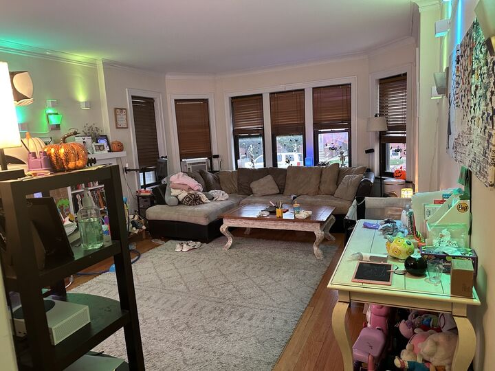Property Photo:  5834 N Maplewood Avenue  IL 60659
