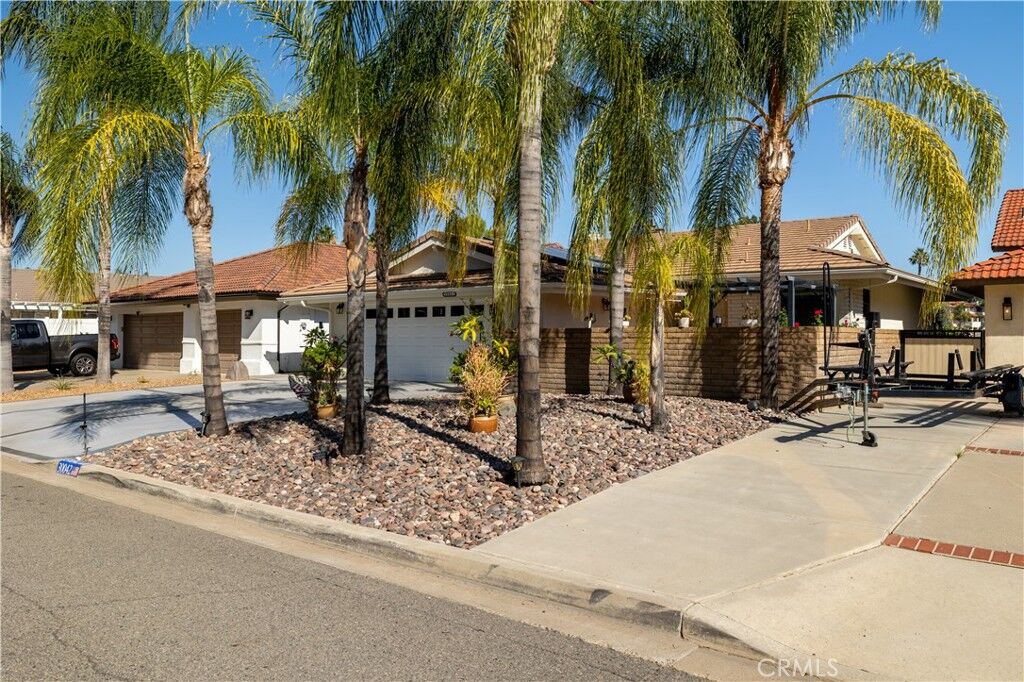 Property Photo:  30042 Point Marina  CA 92587