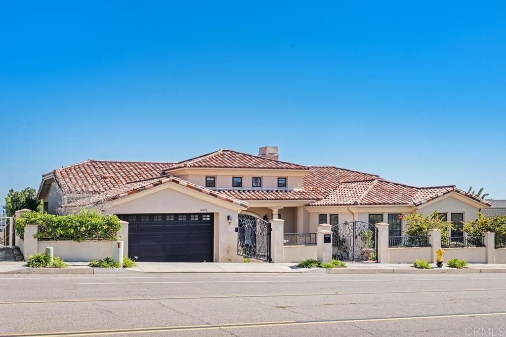 Property Photo:  5971 La Jolla Mesa Drive  CA 92037 