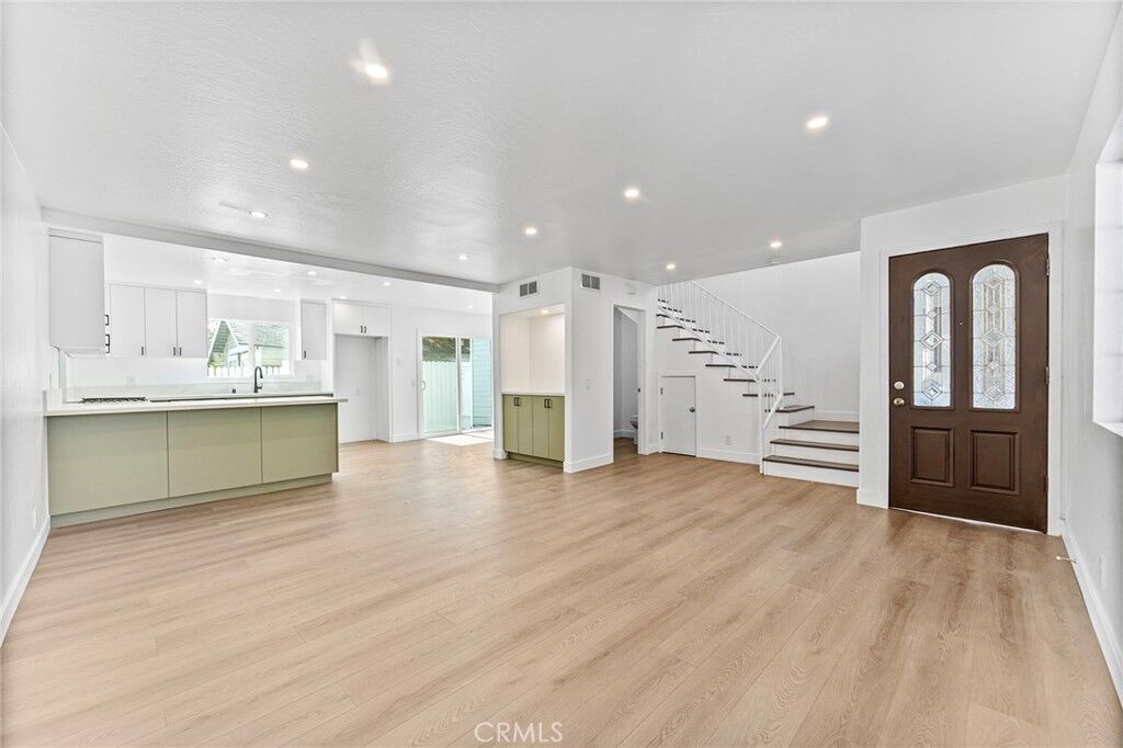 Property Photo:  619 N Wilson Avenue A  CA 91106 