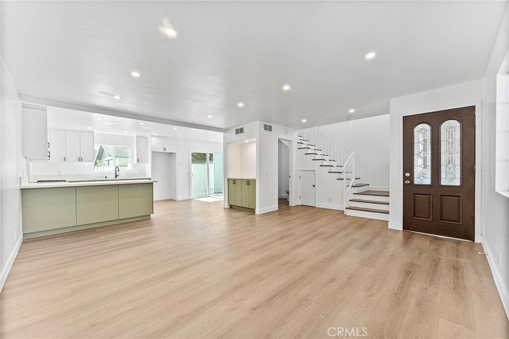 Property Photo:  619 N Wilson Avenue A  CA 91106 