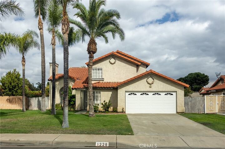 Property Photo:  1228 W Woodcrest Street  CA 92316