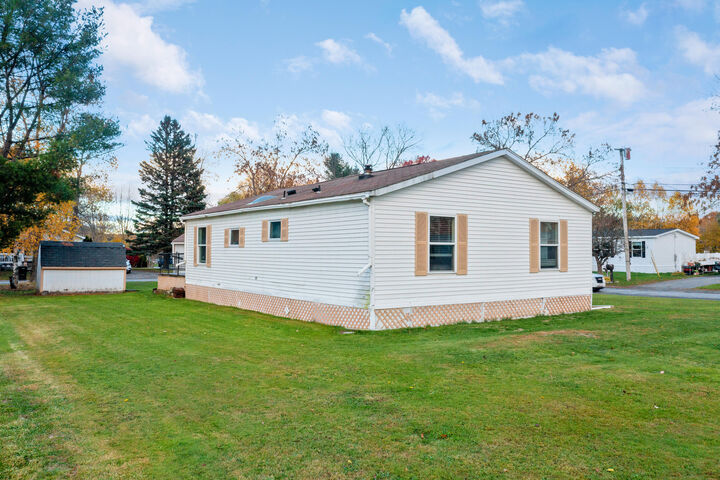 Property Photo:  85 Shepherd Drive  ME 04401