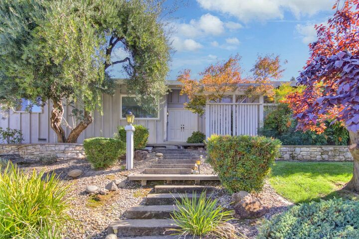 Property Photo: 7825 Greenridge Way CA 95628