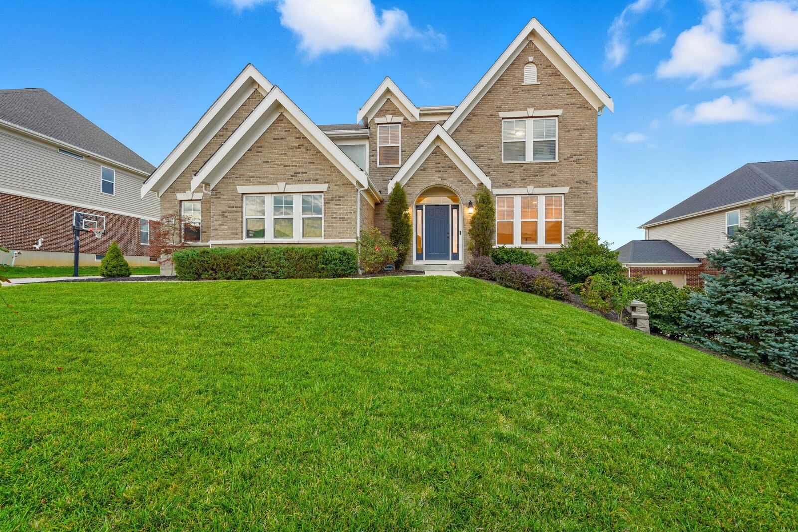 Property Photo: 7781 Arcadia Boulevard KY 41001