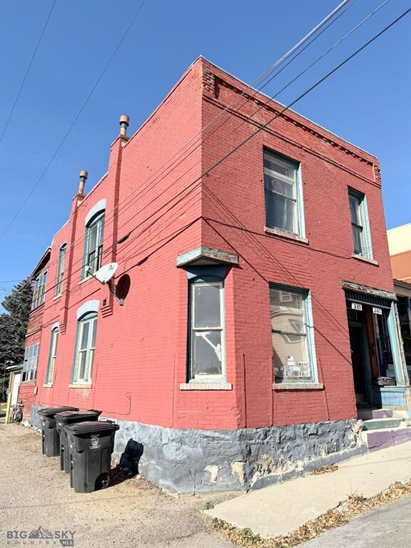 Property Photo: 207 S Crystal Street MT 59701