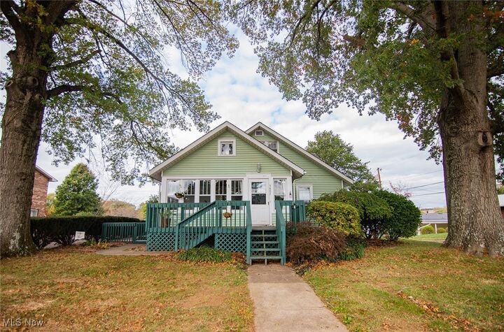 5807 4th Avenue  Vienna WV 26105 photo