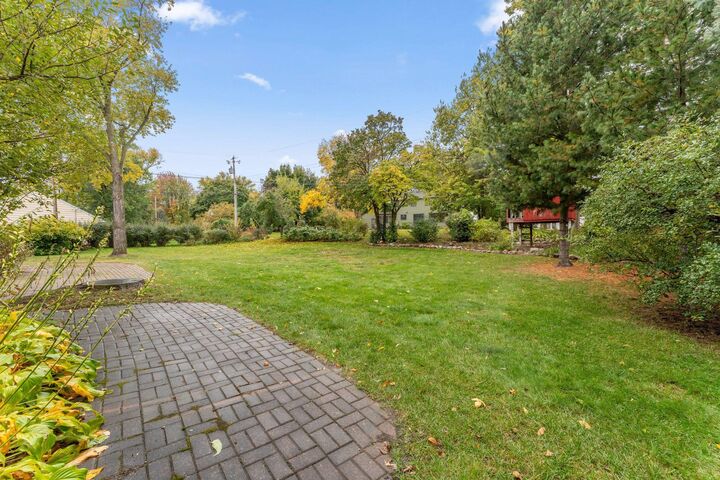 Property Photo: 402 Sweet Briar Lane MN 55343