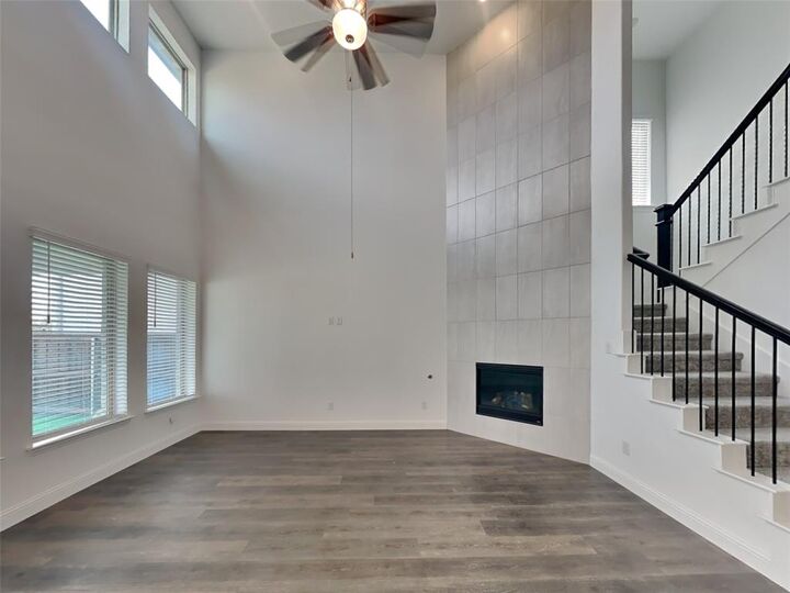 Property Photo:  1404 Huckleberry Street  TX 76226