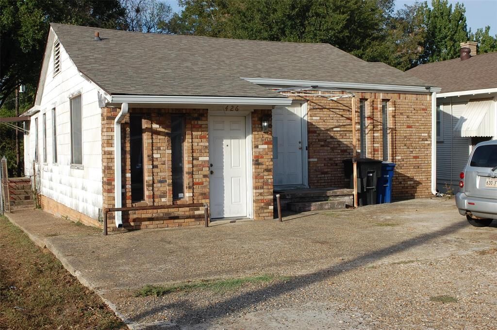 Property Photo:  426 Kings Highway  LA 71104