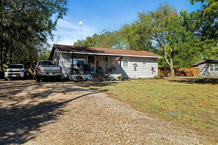 Property Photo:  1325 Pilot Grove Road  TX 75491 