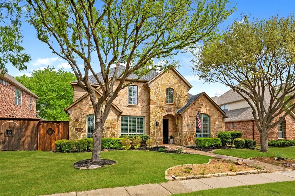 Property Photo:  4154 Veneto Drive  TX 75033 